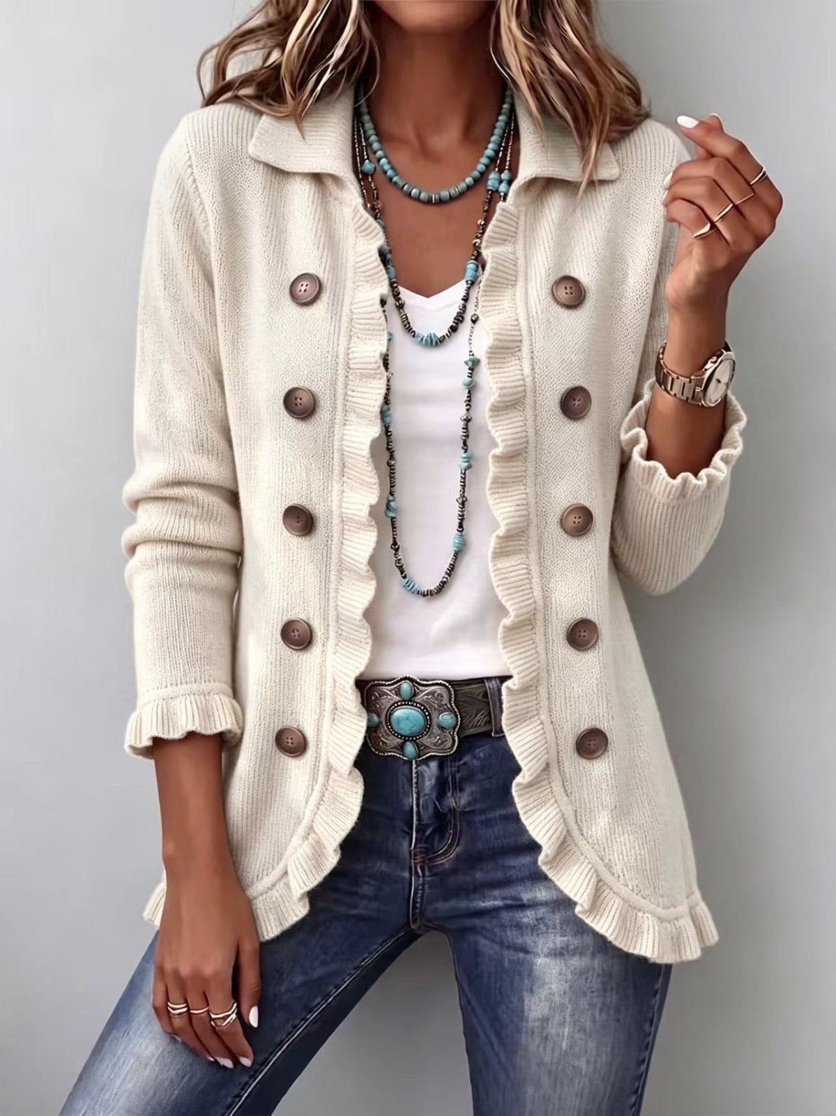 Adelina | Chaqueta de punto color marfil con volantes
