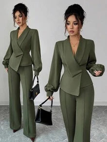 María |Conjunto de mujer elegante