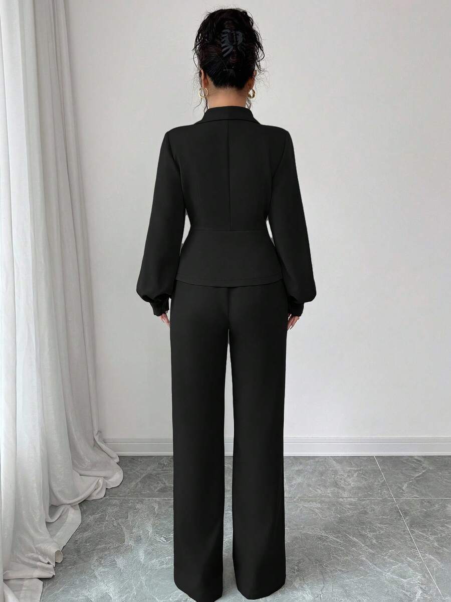 María |Conjunto de mujer elegante