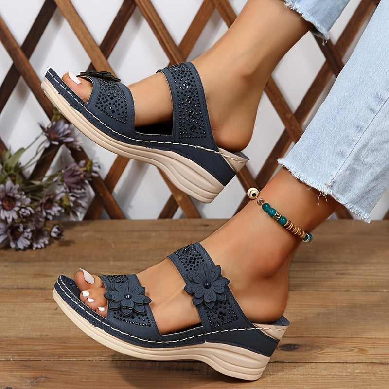 Sandalias cómodas con cuña Suzanne