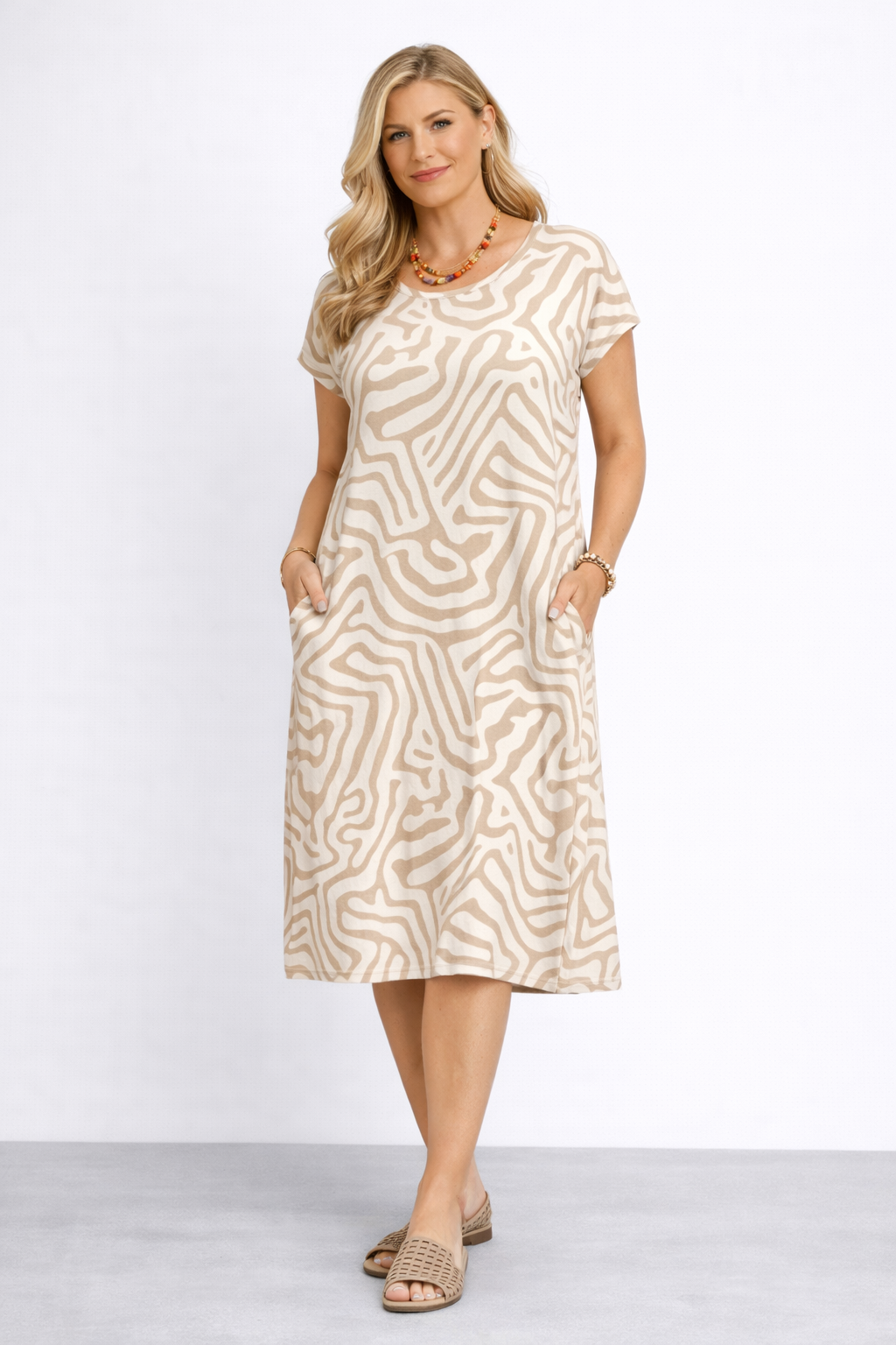 Alma | Vestido de verano con cuello redondo