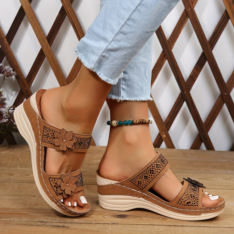 Sandalias cómodas con cuña Suzanne