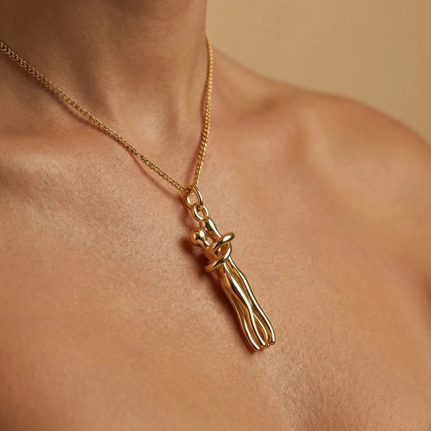 Leticia | Collar con un peluche de amor