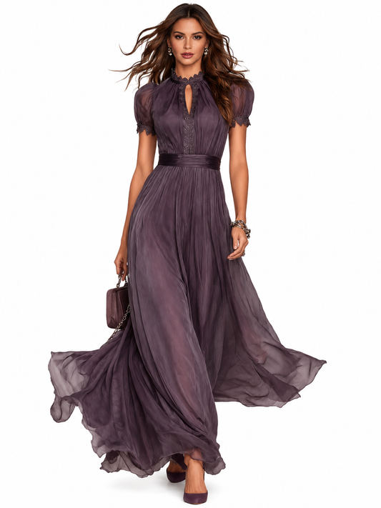 Flavia • Vestido largo morado con escote en forma de ojo de cerradura y ribete de encaje de gasa