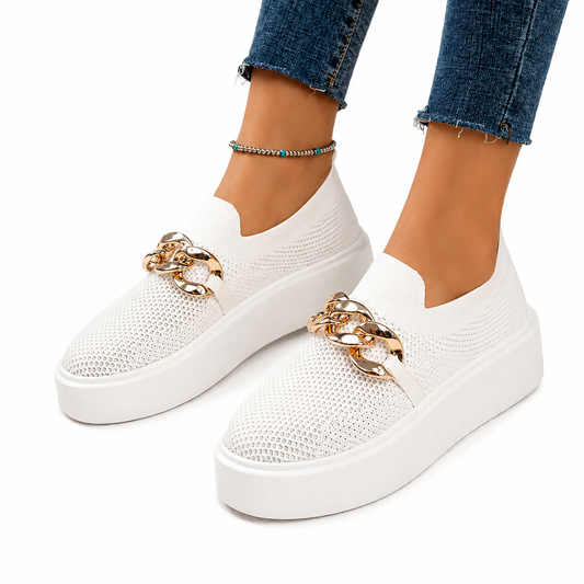 María - Zapatos con cadena metálica