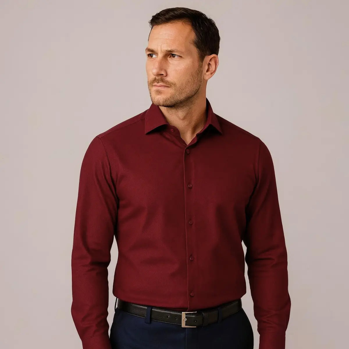 Camisa ajustada sin arrugas