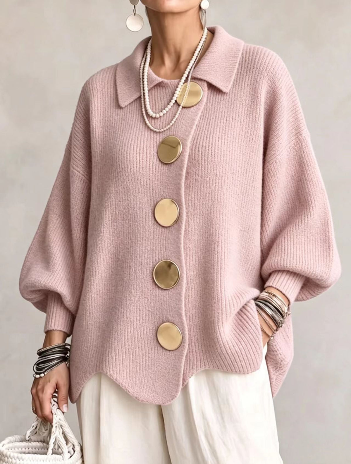 Victoria | Cárdigan Oversize con Botones Dorados Grandes