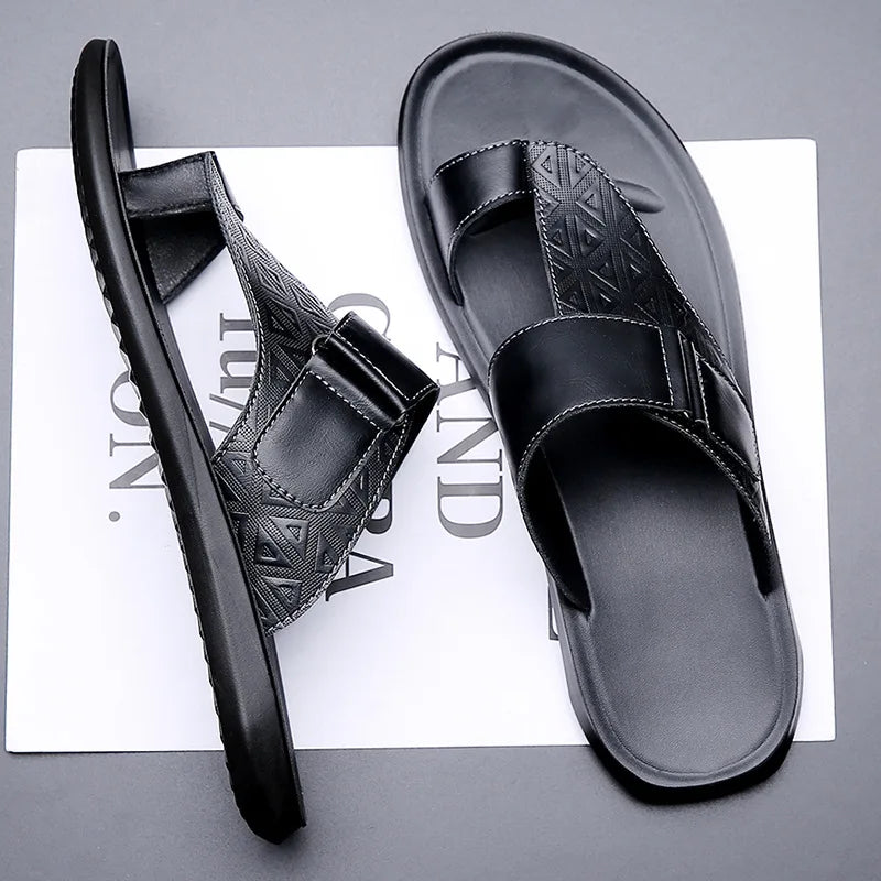 ASTON | Sandalias de piel con tira entre los dedos