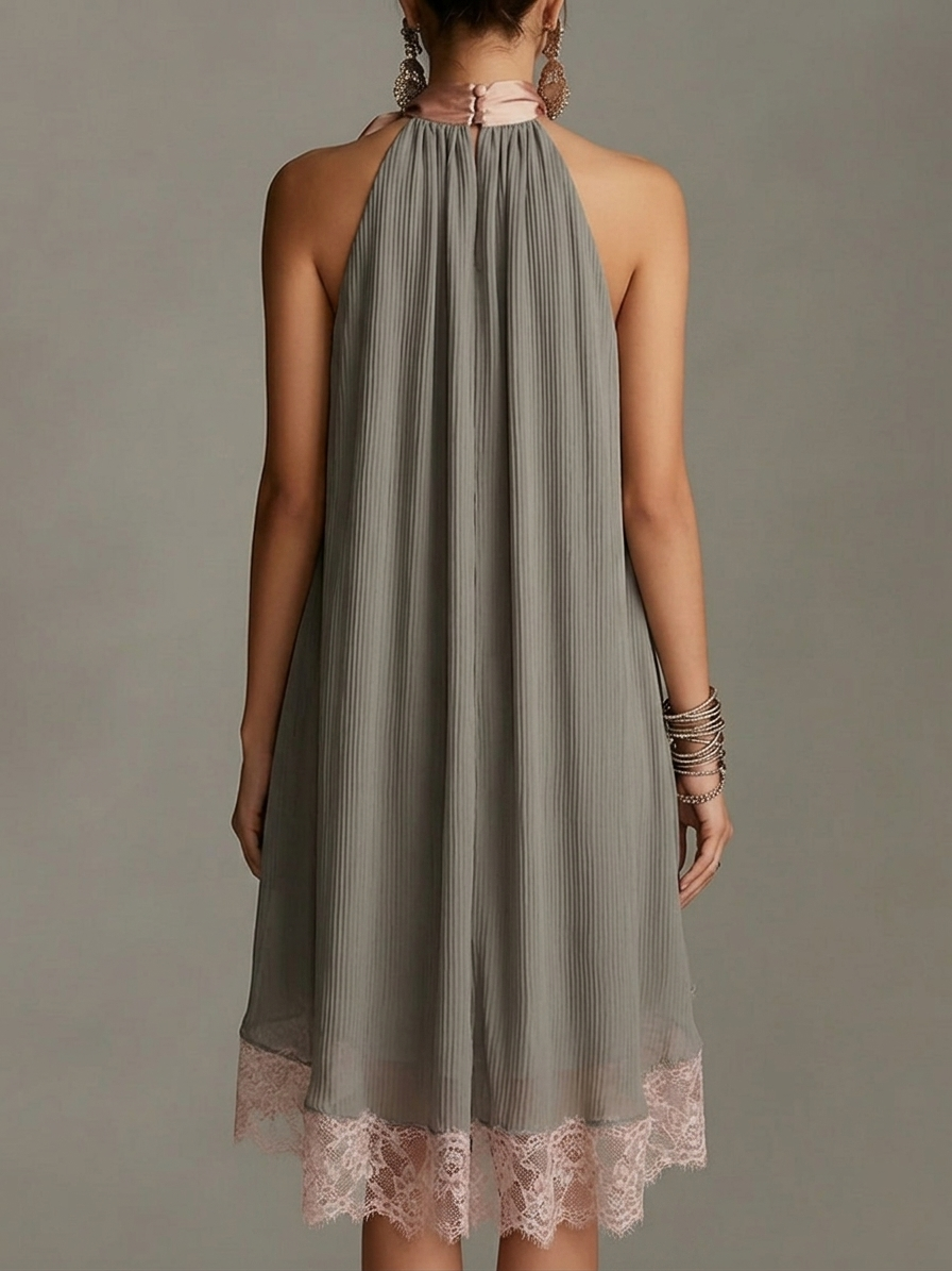 Beatrice | Minivestido de satén gris con lazo rosa y encaje
