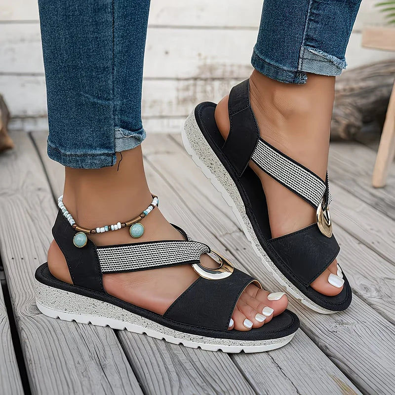 ALMARA ┃ Sandalias con hebilla metálica