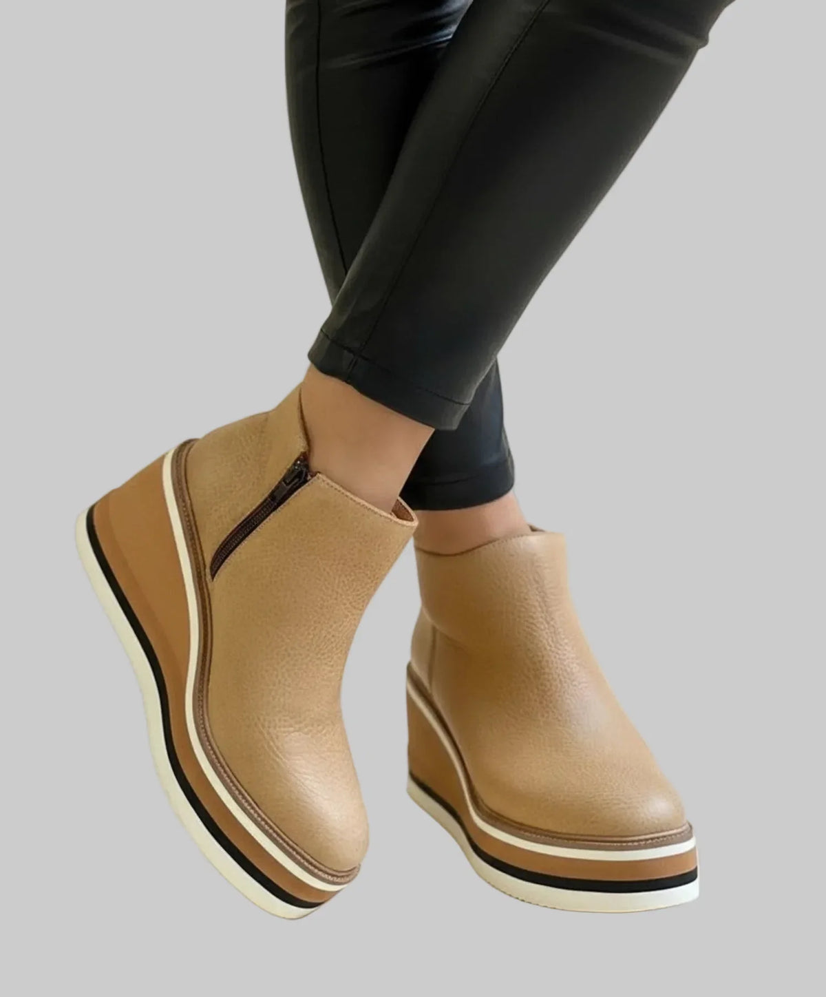 MERLE | Botines de cuña con cierre de cremallera