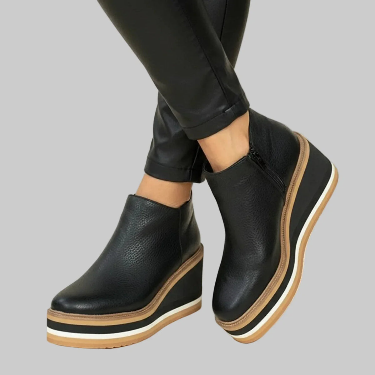 MERLE | Botines de cuña con cierre de cremallera